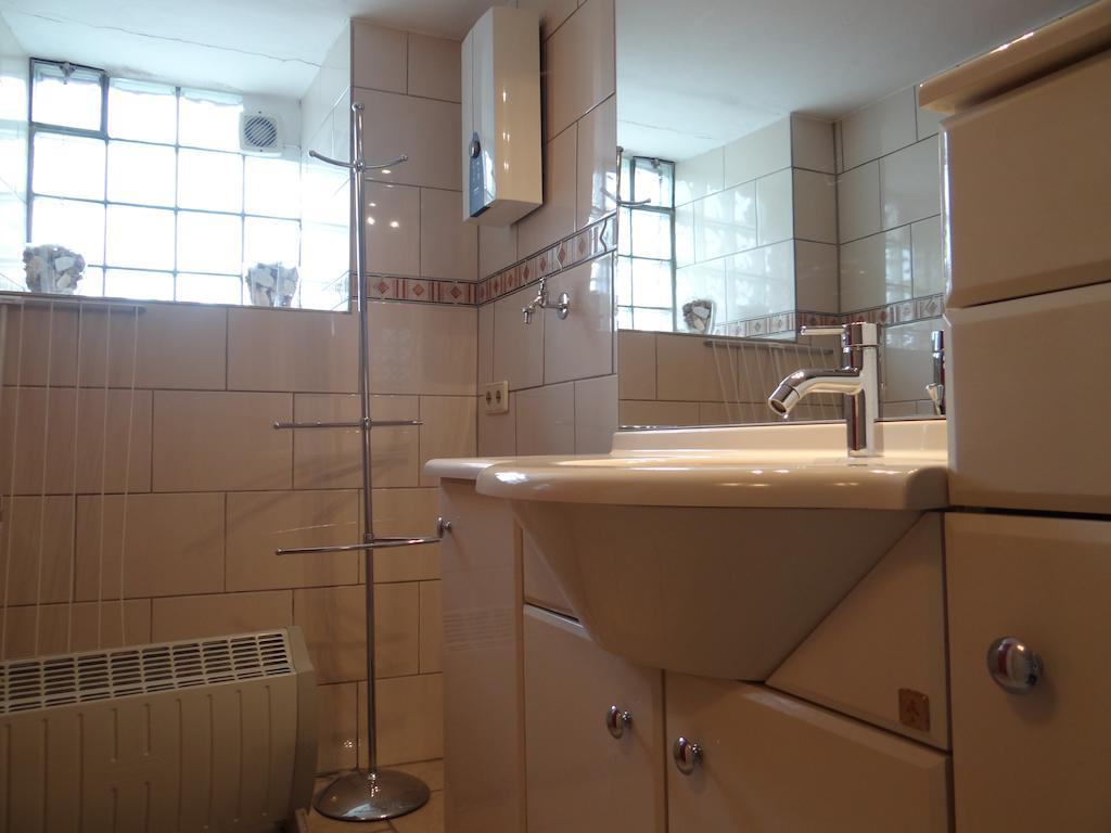 Haus Marlene Apartment Zell an der Mosel Phòng bức ảnh