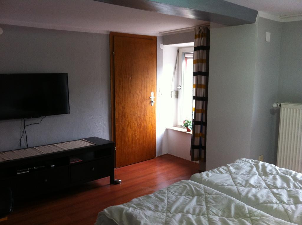 Haus Marlene Apartment Zell an der Mosel Ngoại thất bức ảnh